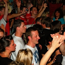 Antonia-aus-Tirol-Mallorca-Bierkoenig-21-juni-2010_027