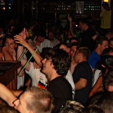 Antonia-aus-Tirol-Mallorca-Bierkoenig-21-juni-2010_034